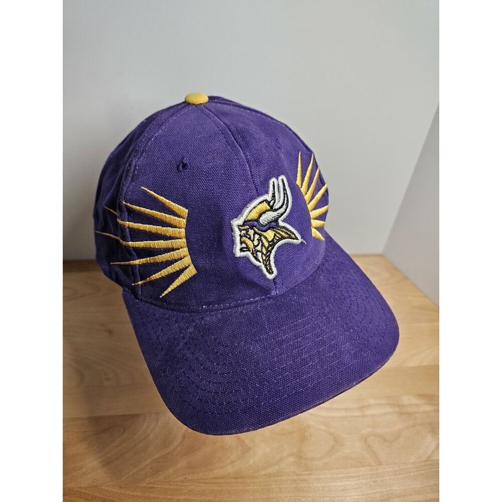Vintage Starter Pro Line Minnesota Vikings Hat Sunburst NFL Embroidered Strap